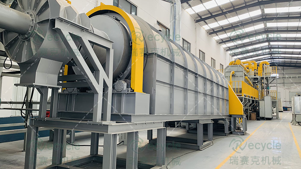 技術(shù)突破+新規(guī)落地，鋰電池回收行業(yè)邁入規(guī)范化、高效化發(fā)展階段