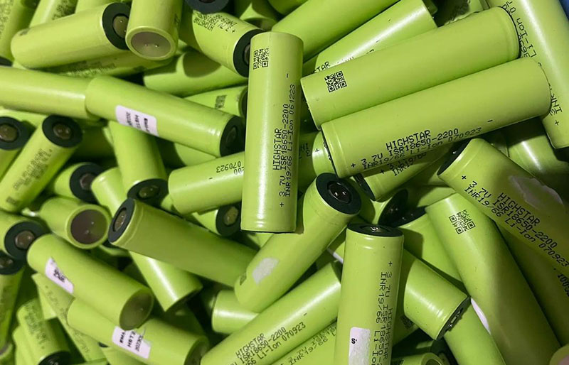 鋰電圈大爆發(fā)，頭部企業(yè)重磅布局